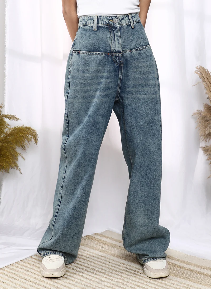Campus Sutra Women's Navy Blue Acid-Wash Straight Denim Jeans For Casual Wear | Medium-Wash | High-Rise | Button Closure | Denim Jeans Designed With Comfortable Fit For Woman & Girls